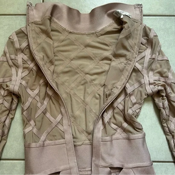 House of Cb Jarelle dress - Picture 4 of 9